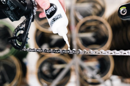 DARK ENERGY BICYCLE CHAIN WAX 高性能チェーンワックス 120ml