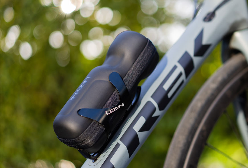 LEZYNE FLOW TOOL CADDY PRO 自転車 ツールケース ボトルケージ 防水素材 収納ケース BLACK