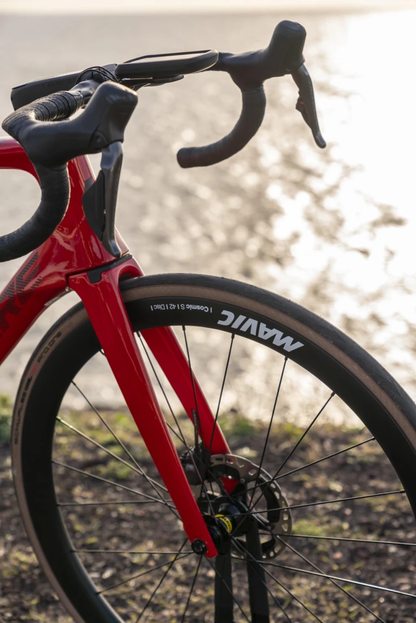 MAVIC COSMIC S 42 DISC FT（フロント）