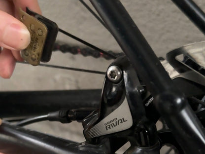DISC BRAKE CLEANER 400ml ディスクブレーキクリーナー ディスクローター・ブレーキパッド洗浄 速乾タイプ