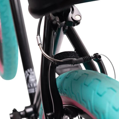 Subrosa Salvador 29