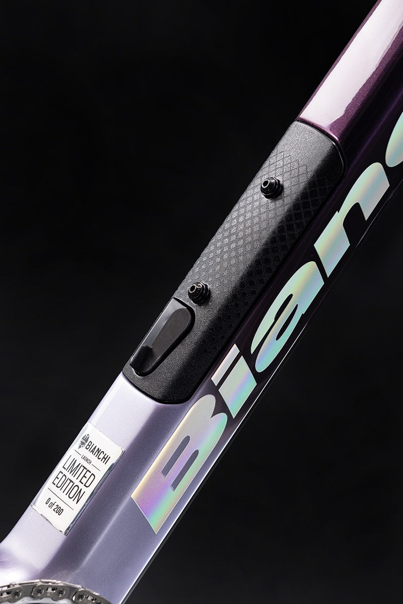 【世界200台限定】BIANCHI INFINITO LAUNCH EDITION ULTEGRA Di2 12S 53 IZ